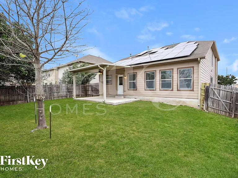 3003 Candleside Dr — Photo 15