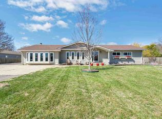 341 S Howe Rd, Wichita, KS 67209