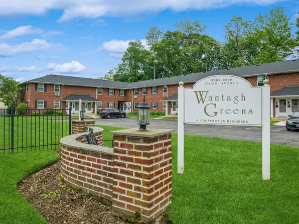 3674 Park Avenue #1D, Wantagh, NY 11793
