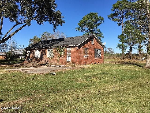 1st image of 702 Highway 90 W