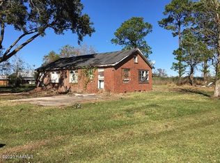 702 Highway 90 W, New Iberia, LA 70560