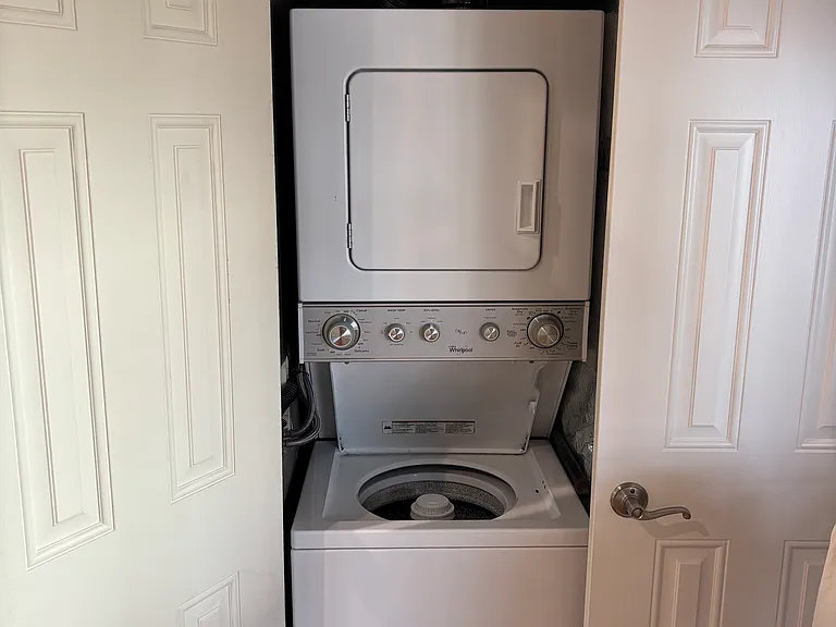 7 Douglas St #2 — Photo 9