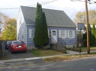 400 Burritt Ave, Stratford, CT 06615