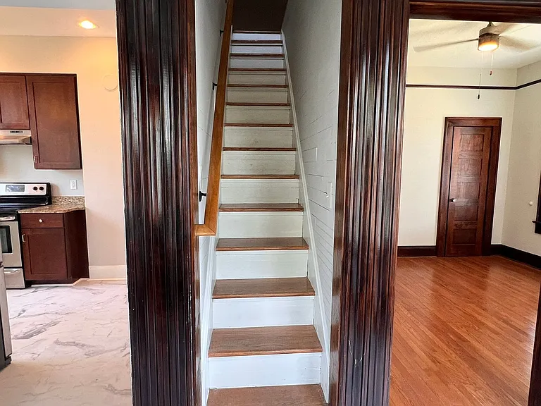 2404 N Morgan St — Photo 15