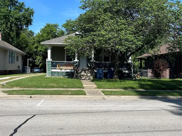 413 Sycamore St, Collinsville, IL 62234