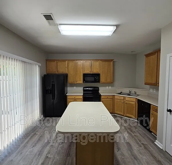 8630 Carolina Lily Ln — Photo 12