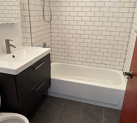 5th image of 2580 38th Street #7