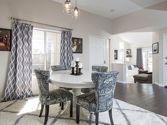 3rd image of 25854 Milano Ln
