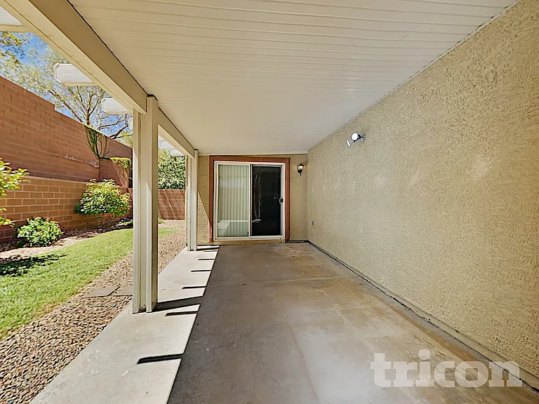 963 Eureka Dunes Ave — Photo 17