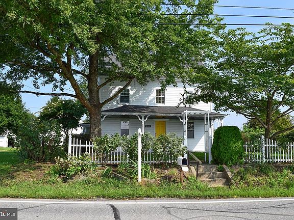 4th image of 2110 Jefferson Pike