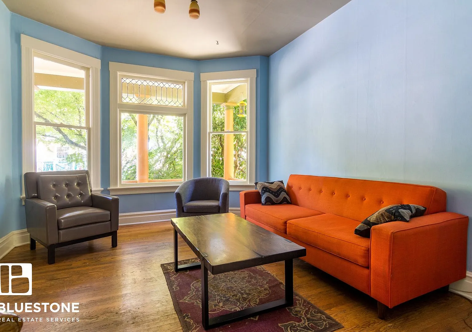 Furnished & Stylish 3 bedroom 1.5 bath home in bustling NW Portland — Photo 4