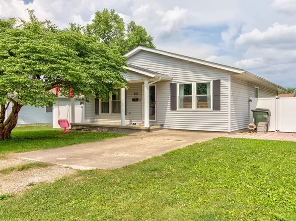601 N Ohio St, Tuscola, IL 61953