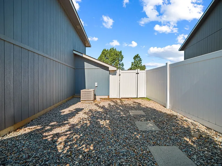 1618 N Potomac River Ln — Photo 8