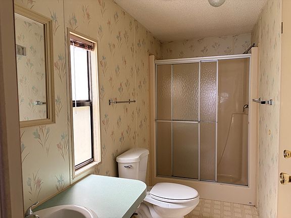 5th image of 15534 Royal Coach Cir #12