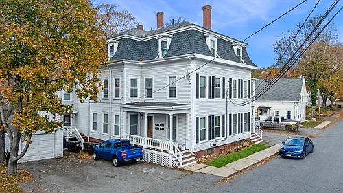 14 Powow St #3 Photo 1