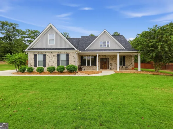 160 Jackson Dr, Forsyth, GA 31029