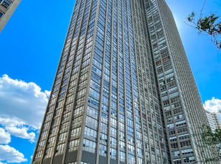 655 W Irving Park Rd APT 4702, Chicago, IL 60613