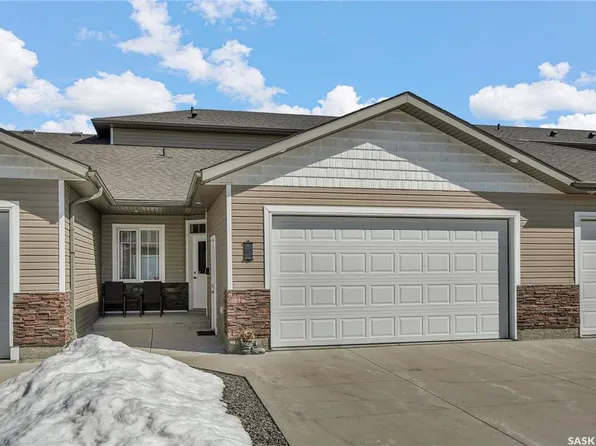 UNIT 44-100 Brooklyn LANE, Warman, SK S0K 0A1