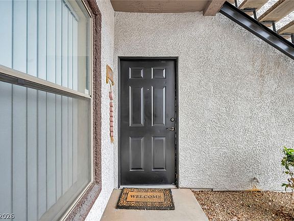 4th image of 45 Maleena Mesa St APT 1413