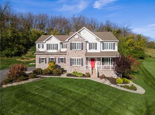 3107 Eagle View Ct, Nazareth, PA 18064