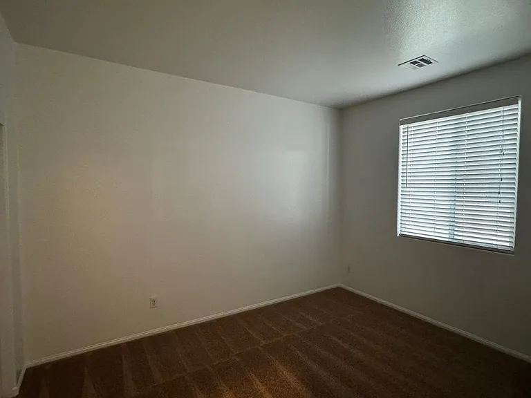 8425 Trudeau Ave — Photo 15