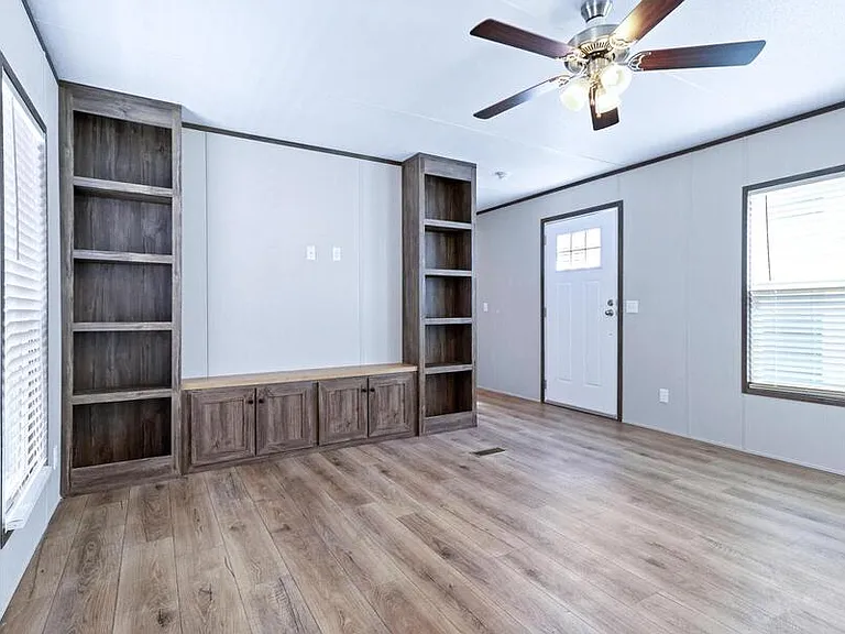 100 Parma Ct #PRAIR107 — Photo 14