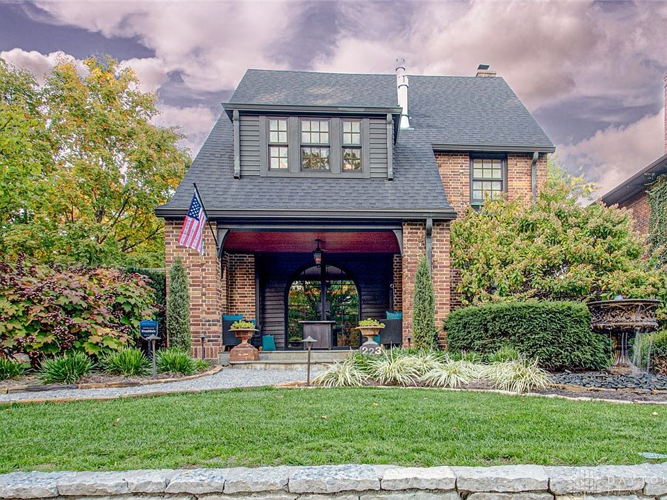 1st image of 223 Oak Knoll Dr