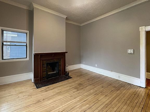 4th image of 1709-1711 Hughitt Ave
