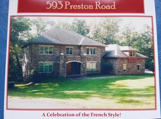 593 Preston Rd, Morgantown, WV 26505