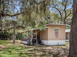 943 Edgehill Rd, Valrico, FL 33594