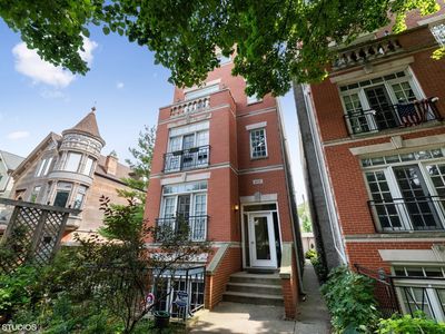 2637 N Wilton Ave #2, Chicago, IL, 60614