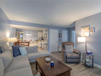 12623 W 110th Ter, Overland Park, KS, 66210