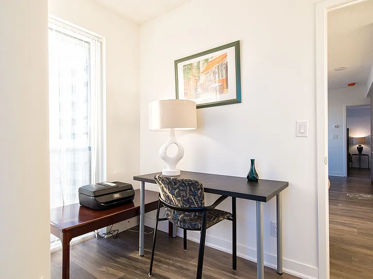 88 Harbour St #2610 — Photo 11