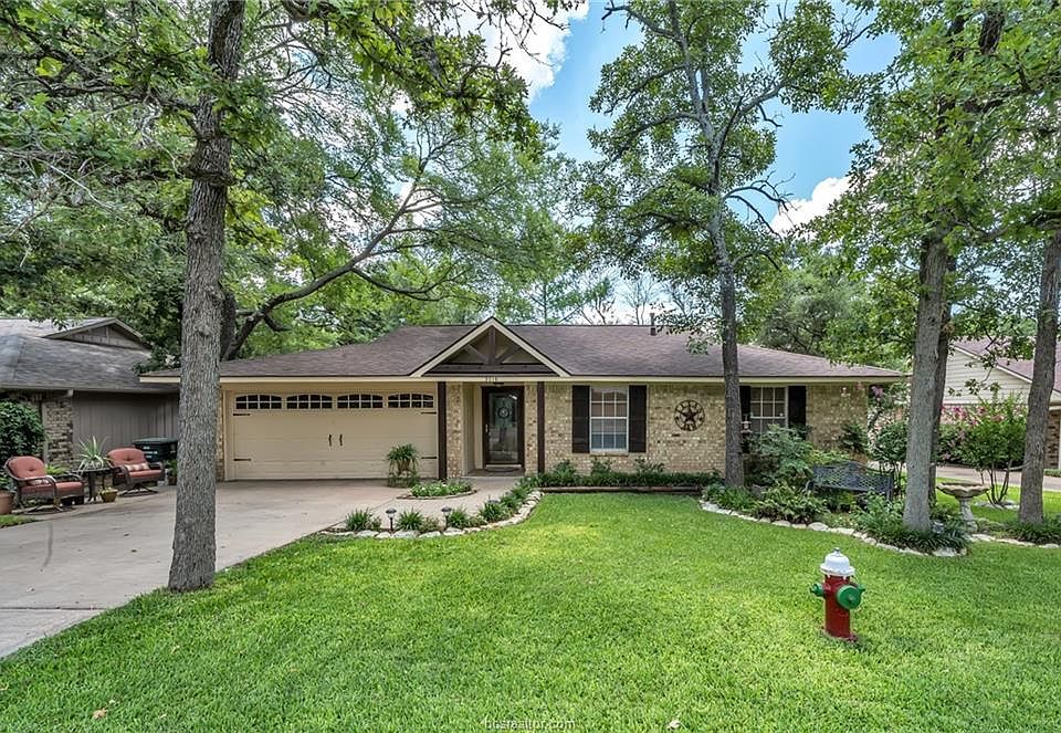 1st image of 3016 Westwood Main Dr