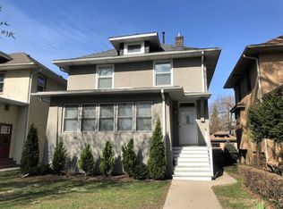 843 Home Ave, Oak Park, IL 60304