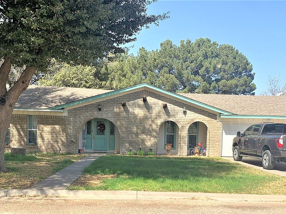 1st image of 306 S Mesquite St