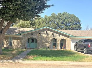306 S Mesquite St, Fort Stockton, TX 79735