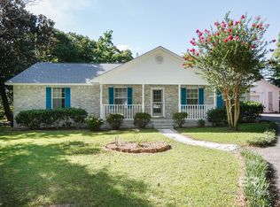 2126 Clubhouse Dr, Lillian, AL 36549