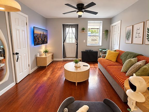 3rd image of 6053 54th St #1