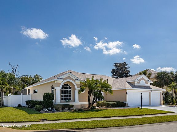 2nd image of 5395 Creekwood Dr