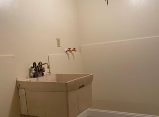 325 Market St, Donora, PA