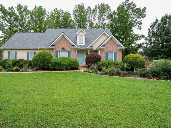 1010 Calls Creek Cir, Watkinsville, GA 30677
