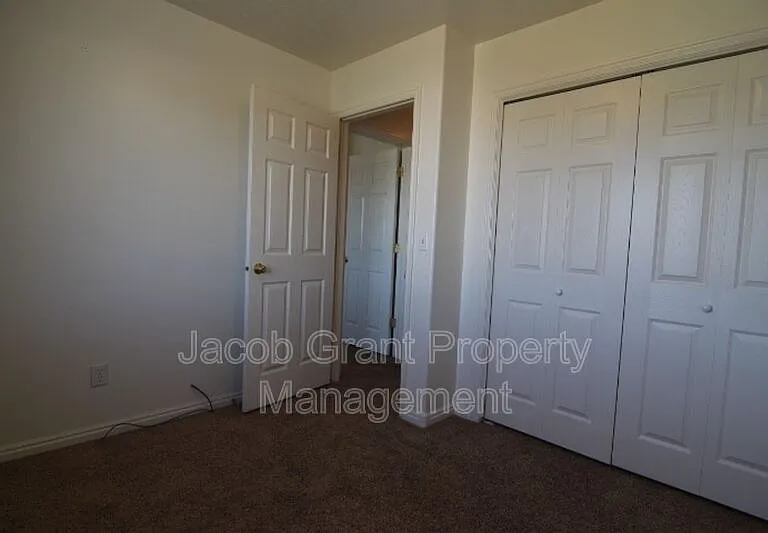 1632 Wildwood Ln — Photo 8