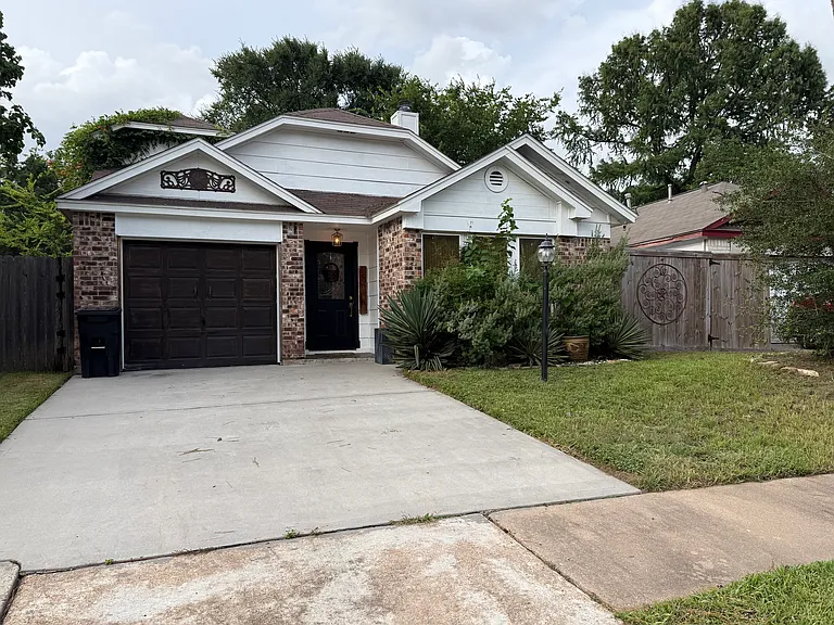 5006 Deer Point Dr — Photo 28