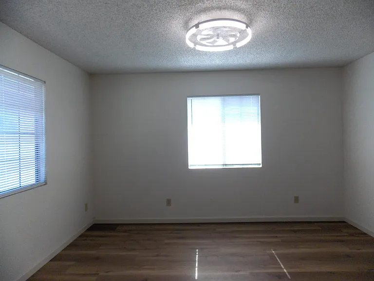 620 S Sierra Vista Ave #620B — Photo 11
