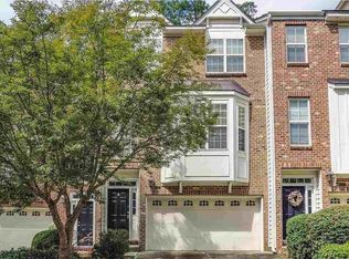 133 Vintage Dr, Chapel Hill, NC 27516