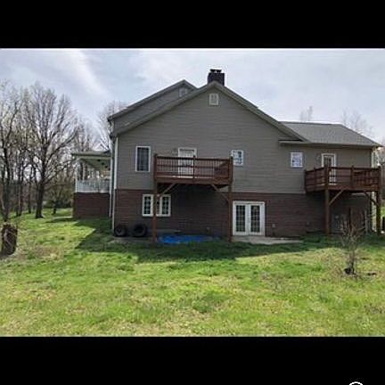 3rd image of 1243 Gardners Ln
