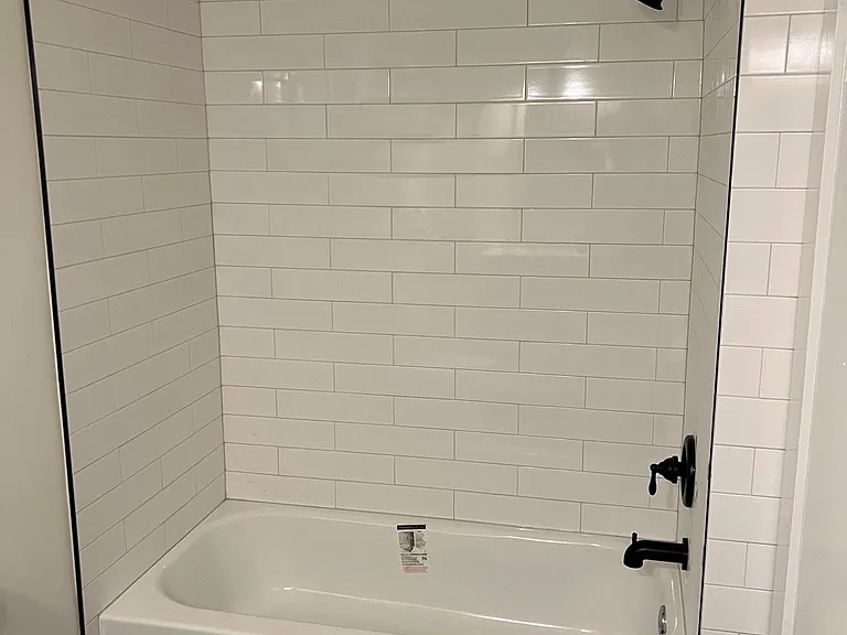 110 Railroad Ave #4 — Photo 9