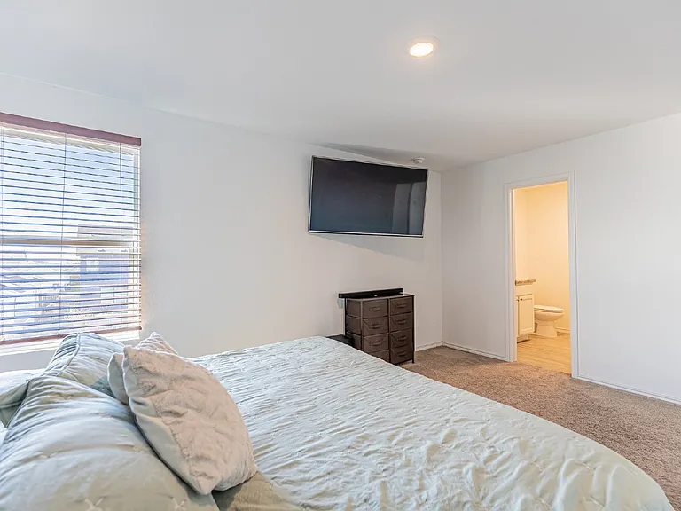 4310 Fluvial Cir — Photo 20