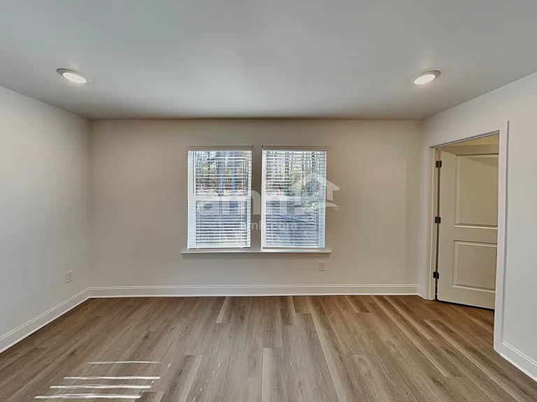 1409 Aquamarine Dr — Photo 10